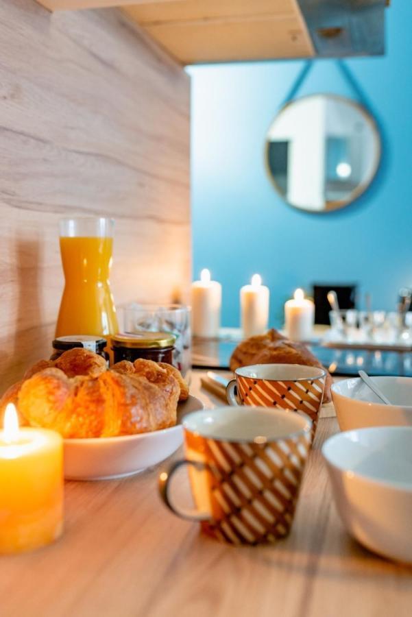 Color & Cosy Dardilly Apartment ภายนอก รูปภาพ